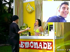 Язык в попке, Собачьи, Сперма на лице, Затыкание рта, Волосатые, Латиноамериканки, На природе, Реалити