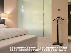 Xiaobao Xunhua China live broadcast of a girl with big breasts, fat ass and long legs. She gives a very good blowjob and is panting and coquettish. Sh