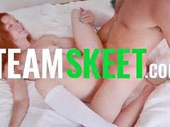 Bikini, Mamada, Morena, Corridas, Corridas faciales, Pajear, Sexo duro, Masaje