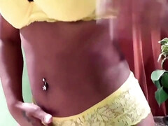 Amateur, Anal, Chica, Tetas grandes, Condón, Penetracion con puños, Latina, Mamá