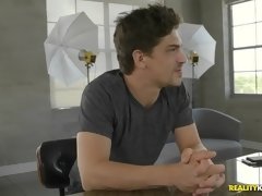 Leie, In den arsch, Aufs gesicht abspritzen, Reif, Milf, Muschi, Realität, Dürr