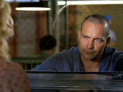 Gros seins, Blonde, Érotique, Italienne, Softcore, Plan cul à trois