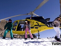 Поза 69, Анальный секс, Минет, Сперма во рту, Ласковые ручки, Лизание, Втроем, Сиськи