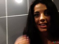 Kont, Blond, Tsjechisch, Lesbisch, Natuurlijke tieten, Kut duiken, Tieten likken, Nat