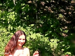 Gros cul, Brunette brune, Culottes ou slips, Petite femme, Public, Russe, Jupe, Nénés