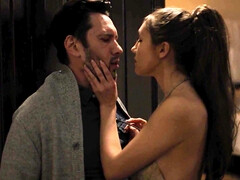 Bedriegen, Dochter, Hondjeshouding, Sperma in gezicht, Hd, Natuurlijke tieten, Tiener, Tieten likken