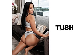 18 jahre, In den arsch, Grosser arsch, Grosse titten, Braunhaarige, Hundestellung, Dürr, Jungendliche (18+)