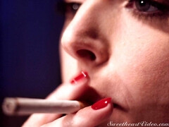 Черные, Брюнетки, Ноги, Лесбиянка, Массаж, Натуральные сиськи, В офисе, Юбки