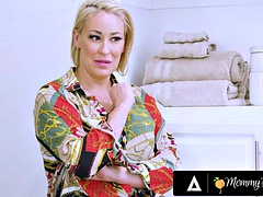 Большие сиськи, Блондинки, Волосатые, Секс без цензуры, Индианки, Лесбиянка, Милф, Реалити