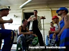 Anaal, Grote mammen, Bruinharig, Lul, Moeder die ik wil neuken, Orgie