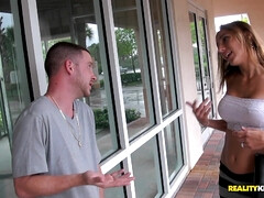 Blasen, Braunhaarige, Spermaladung, Absätze, Reif, Milf, Dürr, Weibliche ejakulation