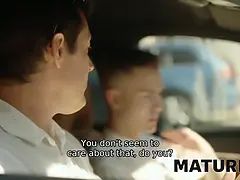 Blasen, Braunhaarige, Geile alte tussi, Paar, Hotel, Reif, Mutti, Nackt