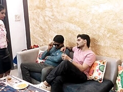 Asiatisch, Freund, Paar, Gruppensex, Hardcore, Indisch, Rau, Flotter dreier