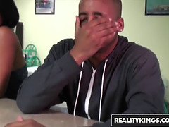 Amateur, Sucer une bite, Tir de sperme, Branlette thaïlandaise, Hd, Argent, Fils