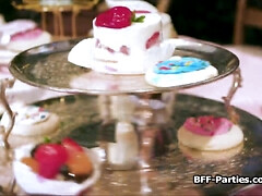 18 jahre, Grosser schwanz, Blondine, Gruppe, Hardcore, Hd, Party, Jungendliche (18+)