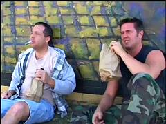 Большие сиськи, Минет, Брюнетки, Семяизвержение, Втроем, Сиськи