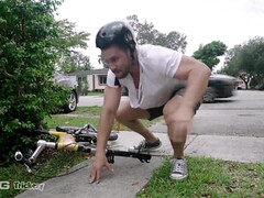 Grote mammen, Pijpbeurt, Bruinharig, Stel, Diep in de keel, Latijnse vrouw, Moeder die ik wil neuken, Natuurlijke tieten