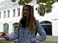 Plantureuse, Collège université, Tir de sperme, Gorge profonde, Allemand, Hard, Petite femme, Réalité