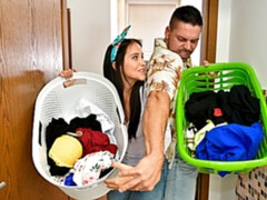 Badkamer, Badpak, Pijpbeurt, Bruinharig, Gevangen, Hondjeshouding, Handbeurt, Moeder die ik wil neuken