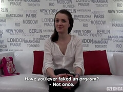 Брюнетки, Чешки, Хд