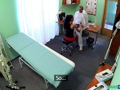 Amateur, Lécher le cul, Médecin, Branlette thaïlandaise, Bureau, Chatte, Uniforme, Voyeur