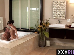 Perfect butt masseuse suck big dick