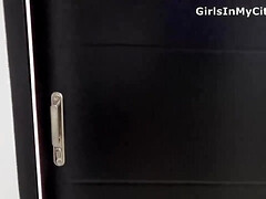 Enthousiasteling, Grote kont, Pijpbeurt, Sperma, Huisgemaakt, Keuken, Masturbatie, Gezichtspunt