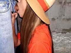 Enthousiasteling, Anaal, Moeder die ik wil neuken, Openbaar