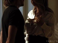 Lamer culo, Culo grande, Rubia, Tacones, Lamidas, Madres para coger, Nalgadas, Tatuaje