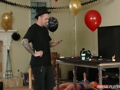 Anal, Grosse bite, Gros seins, Sucer une bite, Tromperie, Queue, Européenne, De plein air