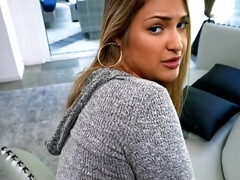 Américain, Gros cul, Bikini, Sucer une bite, Preservatif, Seins naturels, Rasée, Nénés