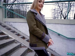 Grosser schwanz, Hardcore, Natürlichen titten, Zierlich, Pov, Öffentlich, Russisch, Titten