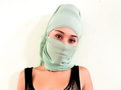 Kont, Grote kont, Bruinharig, Gapende, Handbeurt, Masturbatie, Kousen, Tatoeage