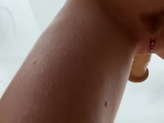 Vacation-Amateur girlfriend anal creampie in the bath room