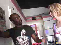 Минет, Сперма на лице, Дыра в стене, Ласковые ручки, Молоденькие