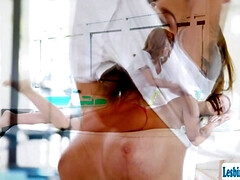 デカパイ, 茶髪の, Hd, キス, レズビアン, マッサージ, 淫乱熟女, オイル