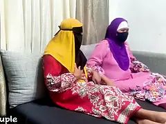 素人, 浮気者, インド人, インドネシア人, キス, レズビアン, 熟年, 淫乱熟女
