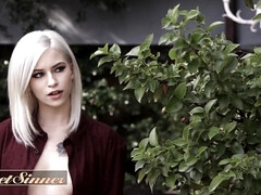 Grosse titten, Braunhaarige, Lecken, Lingerie, Muschi, Rasiert, Jungendliche (18+), Titten