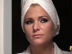 Gros seins, Doigter, Hôtel, Léchez, Chatte, Plan cul à trois, Train, Voyeur