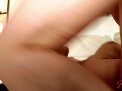 Gros seins, Blonde, Brunette brune, Léchez, Seins naturels, Chatte, Lécher le sphincter, Jouets