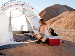 Kont, Grote mammen, Pijpbeurt, Bruinharig, Hondjeshouding, Zoenen, Shemale, Kort haar