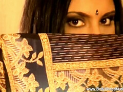 Asiatique, Nana, Brunette brune, Femelle, Hd, Indienne, Mère que j'aimerais baiser, Solo