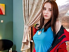 Leie, Grosser arsch, Grosse titten, Fingern, Masturbation, Dürr, Entkleiden, Jungendliche (18+)