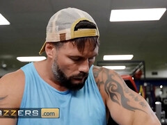 Grote mammen, Blond, Pijpbeurt, Gevangen, Sportzaal, Hd, Spion