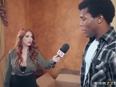 Жопа, Большие сиськи, Минет, В одежде, Глубокая глотка, Секс без цензуры, Натуральные сиськи, Жесткий секс