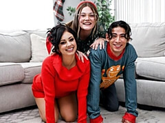 Grote lul, Pijpbeurt, Hondjeshouding, 1 man 2 vrouwen, Natuurlijke tieten, Mager, Tiener, Tieten likken