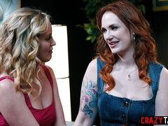 Grosser arsch, Grosse titten, Geile alte tussi, Küssen, Lesbisch, Lecken, Milf, Muschi