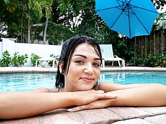 Cul, Sucer une bite, Branlette thaïlandaise, Léchez, Piscine, Rasée, Dénudage, Adolescente