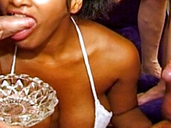 Amateur, Sucer une bite, Britannique, Bukkaké, Noir ébène, Fumer, Suçant, Nénés