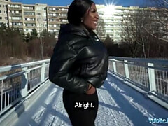 Cul, Gros cul, Gros seins, Sucer une bite, Tir de sperme, Noir ébène, Interracial, Pov